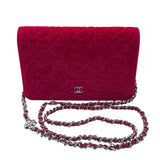 シャネル CHANEL ココマークフラワーチェーン ピンク　SV金具  ベロア レディース ショルダーバッグ