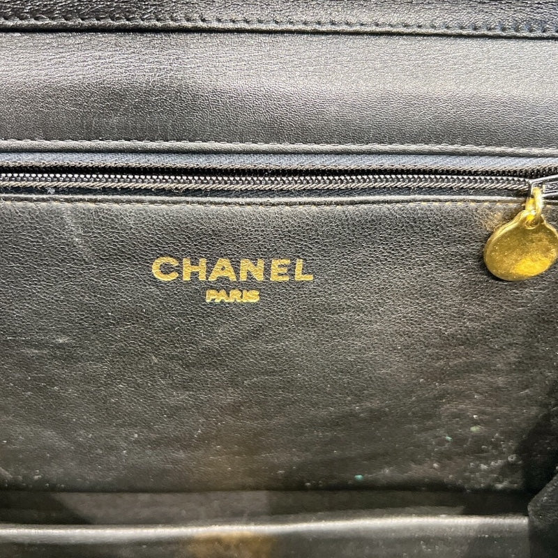 シャネル CHANEL チェーンショルダー ブラック・ゴールド金具