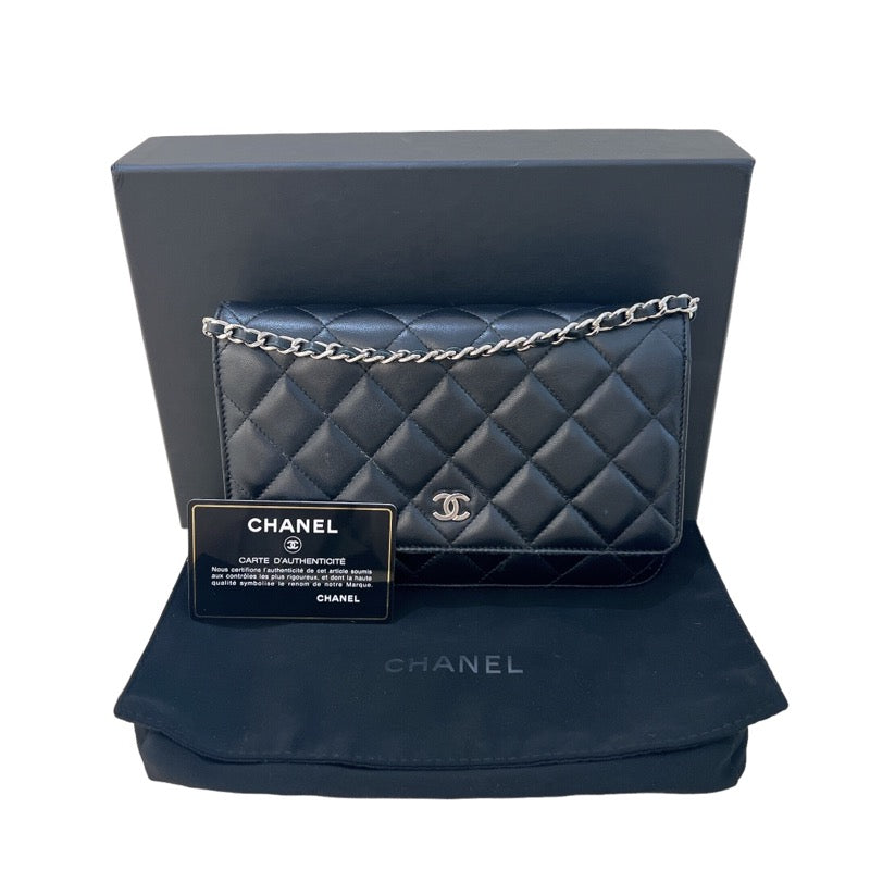 シャネル CHANEL マトラッセ チェーンウォレット AP0250  ブラック/SV金具 ラムスキン レディース ショルダーバッグ