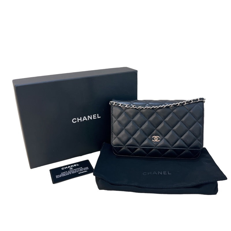 シャネル CHANEL マトラッセ チェーンウォレット AP0250  ブラック/SV金具 ラムスキン レディース ショルダーバッグ