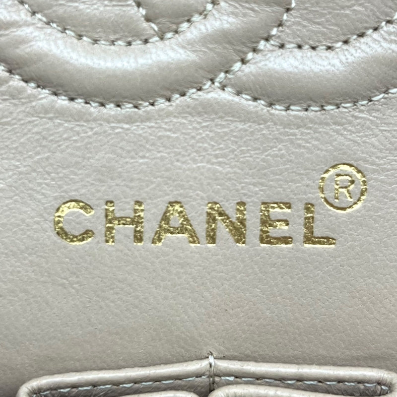 シャネル CHANEL マトラッセ23 A01113 ベージュ ゴールド金具 ラムスキン レディース ショルダーバッグ