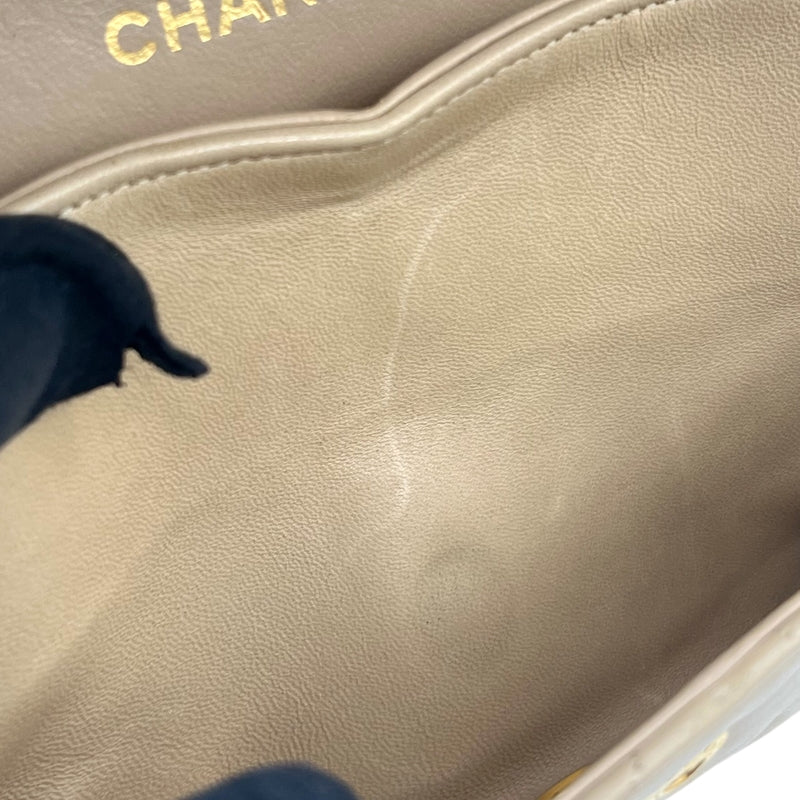 シャネル CHANEL マトラッセ23 A01113 ベージュ ゴールド金具 ラムスキン レディース ショルダーバッグ