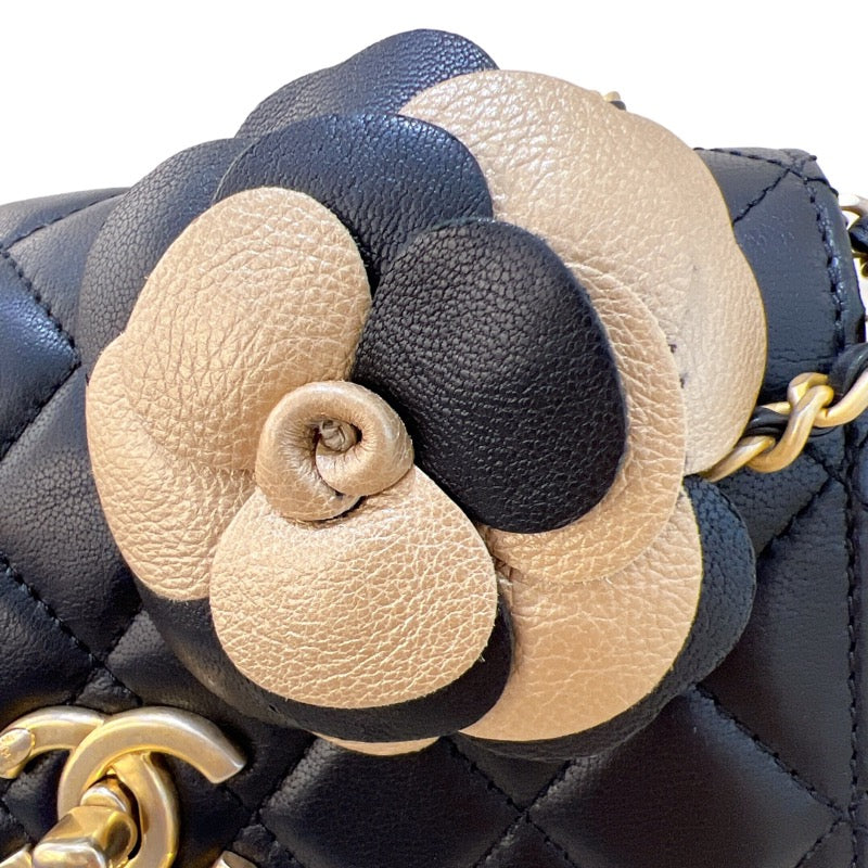 シャネル CHANEL カメリア チェーンショルダー ブラック ゴールド金具 ラムスキン レディース ショルダーバッグ |  中古ブランドリユースショップ OKURA(おお蔵)