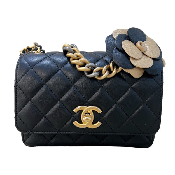 シャネル CHANEL カメリア チェーンショルダー ブラック ゴールド金具 ラムスキン レディース ショルダーバッグ |  中古ブランドリユースショップ OKURA(おお蔵)