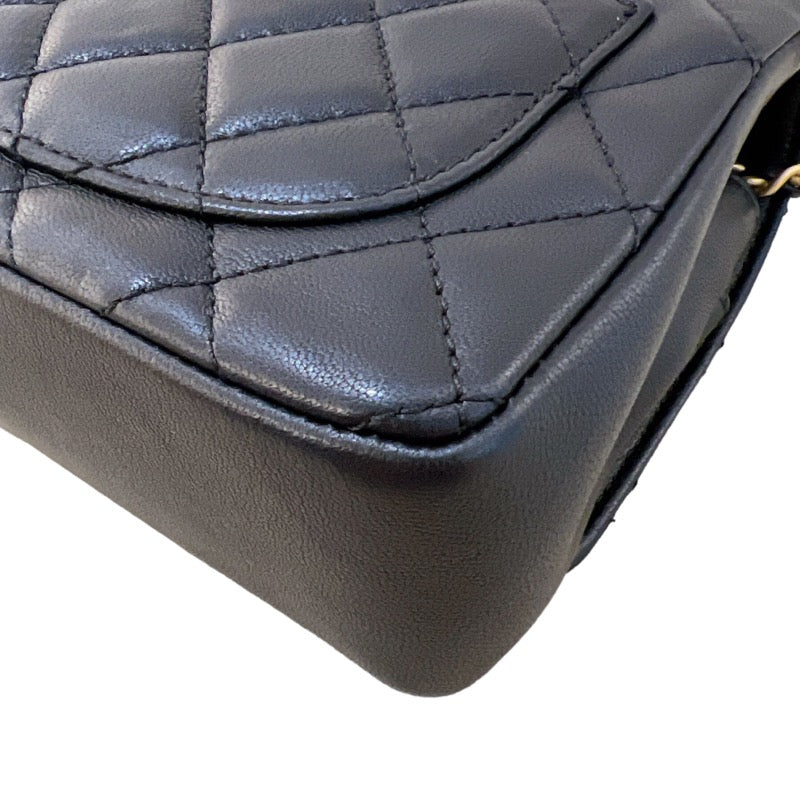 シャネル CHANEL カメリア　チェーンショルダー ブラック　ゴールド金具 ラムスキン レディース ショルダーバッグ