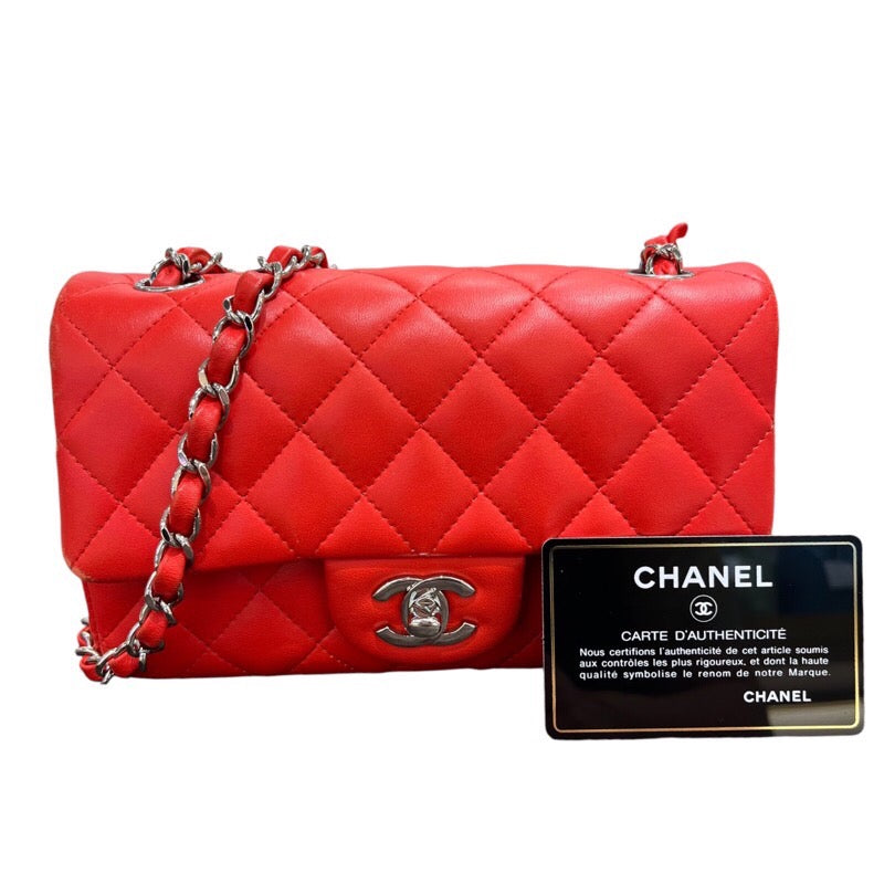 シャネル CHANEL ミニマトラッセ20 A69900 レッド シルバー金具 ラムスキン レディース ショルダーバッグ