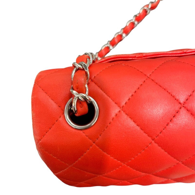 シャネル CHANEL マトラッセ20 A69900 レッド シルバー金具 ラムスキン