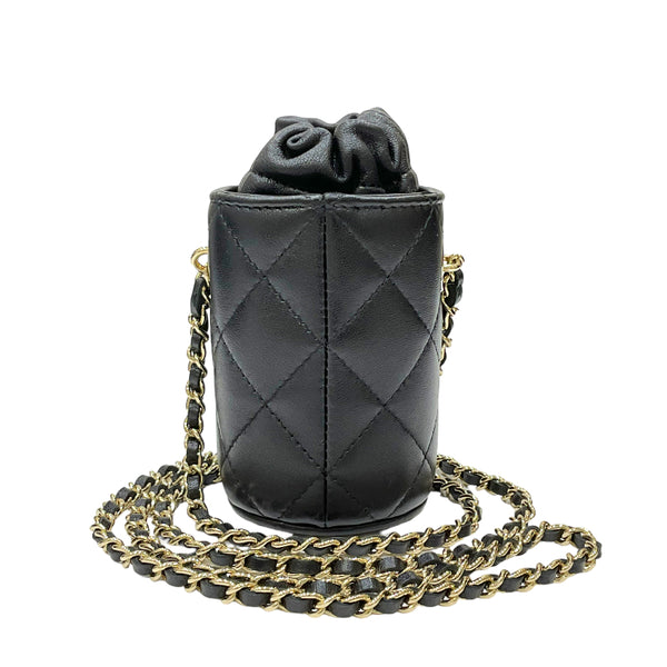 シャネル CHANEL マトラッセ ミニバケット 31番台 ブラック ゴールド金具 ラムスキン レディース ショルダーバッグ