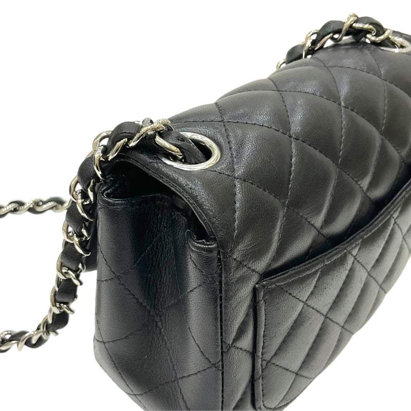 シャネル CHANEL ミニ マトラッセ A35200 25番台 ブラック シルバー金具 ラムスキン レディース ショルダーバッグ