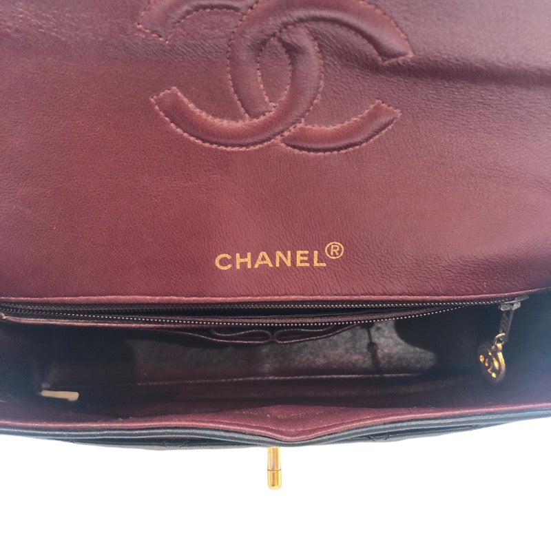 シャネル CHANEL マトラッセ25 A01112 ブラック レディース ショルダーバッグ