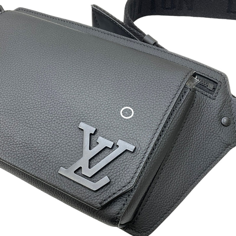 ルイ・ヴィトン LOUIS VUITTON テイクオフ・スリング バッグ M57081 ブラック グレインカーフレザー メンズ ボディバッグ