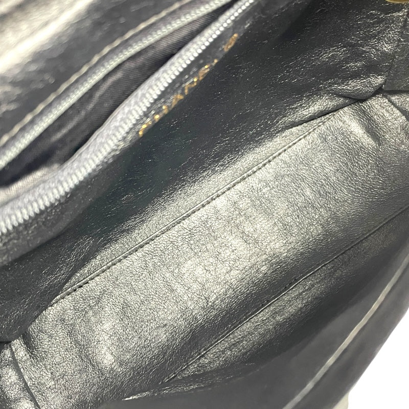 シャネル CHANEL マトラッセ ショルダーバッグ 2番台 ブラック ゴールド金具 キャビアスキン レディース ショルダーバッグ