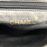 シャネル CHANEL マトラッセ ショルダーバッグ 2番台 ブラック ゴールド金具 キャビアスキン レディース ショルダーバッグ