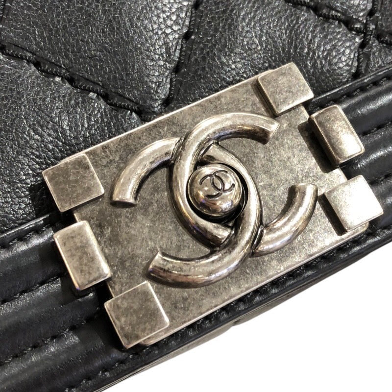 シャネル CHANEL ボーイシャネル25 ブラック・シルバー金具