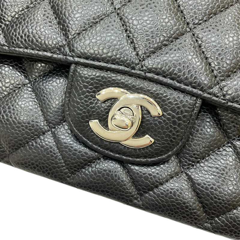 シャネル CHANEL マトラッセ25 チェーンショルダーバッグ A01112 13番台 ブラック シルバー金具  キャビアスキン レディース