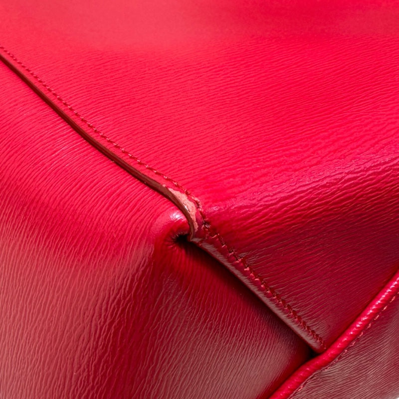 セリーヌ CELINE バーティカルカバ スモール レッド カーフ セリーヌ CELINE バーティカルカバ スモール レッド カーフ
