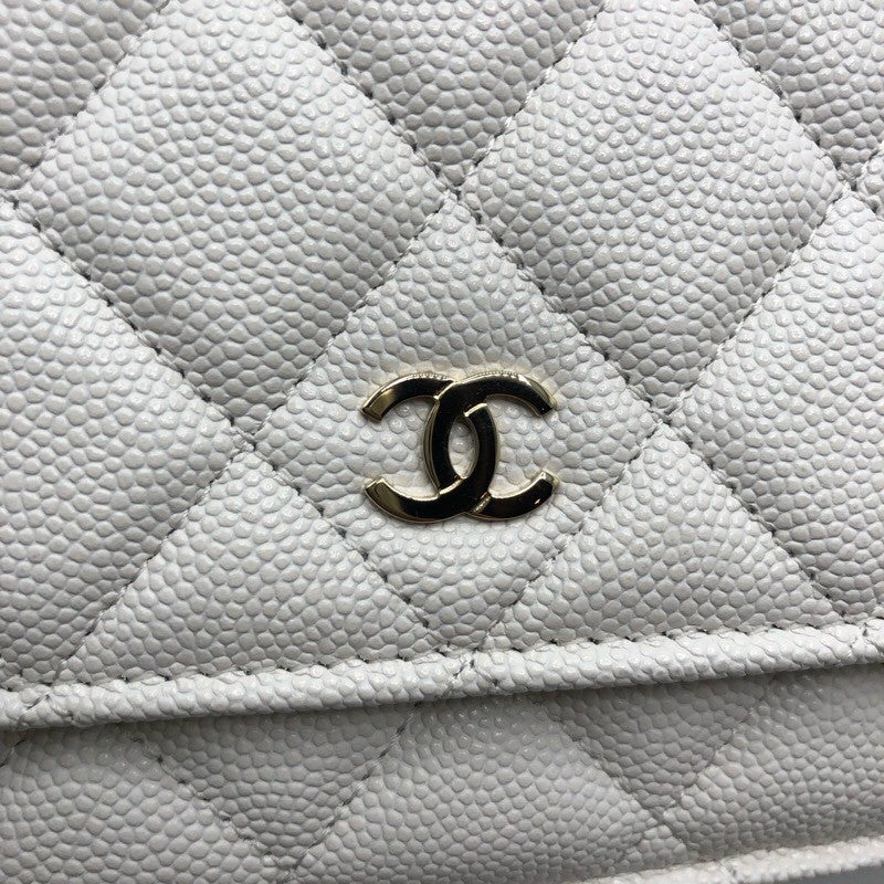 シャネル CHANEL マトラッセチェーンウォレット AP0250 ホワイト×GD金具 キャビア レディース ショルダーバッグ