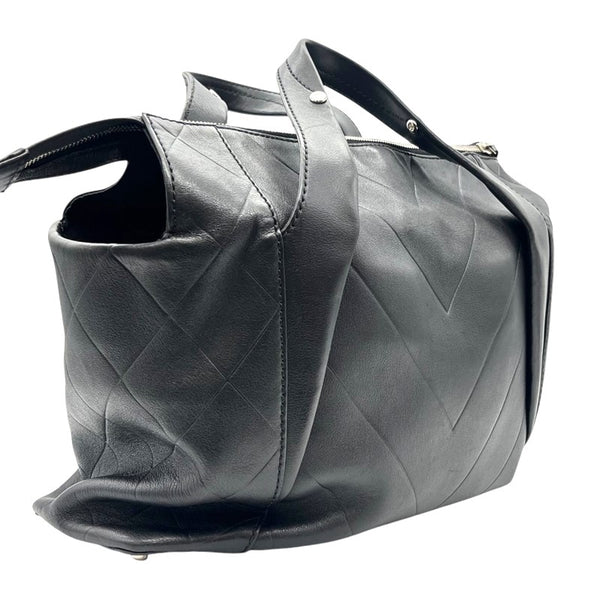 シャネル CHANEL Vステッチ ココマーク ハンドバッグ 11番台 ブラック シルバー金具 カーフレザー レディース ハンドバッグ