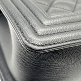 シャネル CHANEL ボーイシャネル25 A67086 ブラック アンティークゴールド金具 キャビアスキン レディース ショルダーバッグ