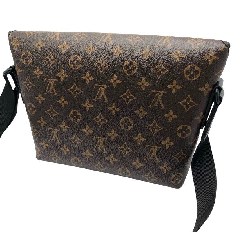 ルイ・ヴィトン LOUIS VUITTON マグネティック・メッセンジャー M45557 モノグラム・マカサー モノグラム・マカサー メンズ |  中古ブランドリユースショップ OKURA(おお蔵)