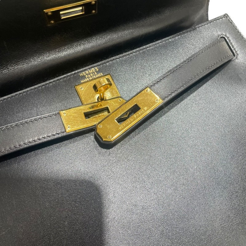 エルメス HERMES ケリー28 〇Z刻 ブラック/ゴールド金具 ボックスカーフ レディース ハンドバッグ