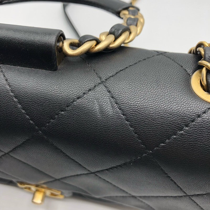 シャネル CHANEL ループハンドルフラップバッグ ブラック×GD金具 ラムスキン レディース ショルダーバッグ