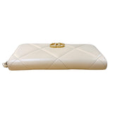 シャネル CHANEL シャネル19ウォレット AP1063 ベージュ　ゴールド金具 ラムスキン レディース 長財布
