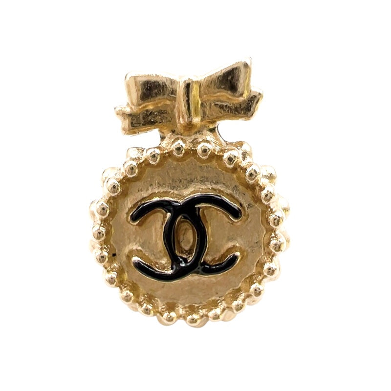 シャネル CHANEL A14　ココマークリボンピアス ゴールド メタル アクセサリー