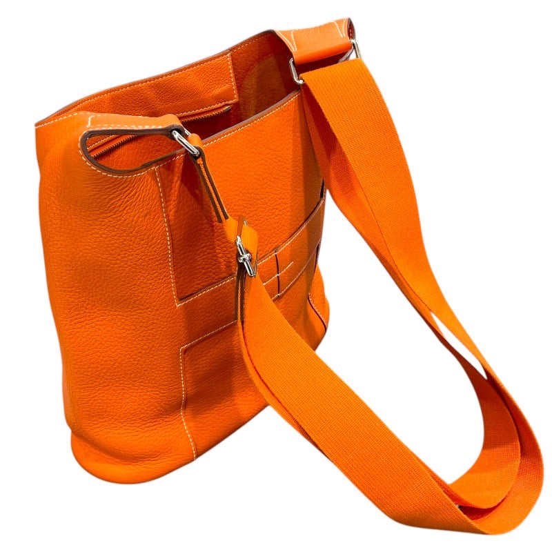 エルメス HERMES グッドニュースPM □O刻印 オレンジ シルバー金具