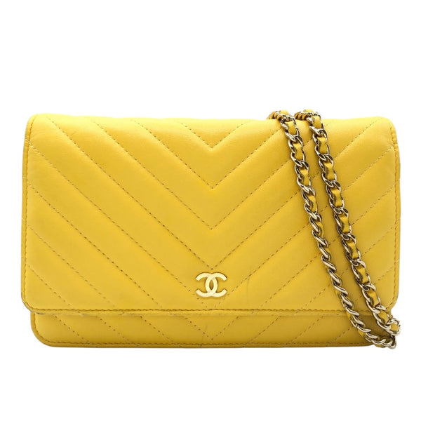 シャネル CHANEL Vステッチシェブロンウォレット AP0250 イエロー　GD金具 ラムスキン レディース ショルダーバッグ