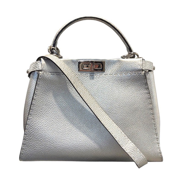 フェンディ FENDI ピーカブー ミディアム セレリア 8BN210 シルバー  レザー レディース ショルダーバッグ