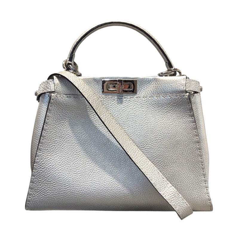 フェンディ FENDI ピーカブー ミディアム セレリア 8BN210 シルバー  レザー レディース ショルダーバッグ