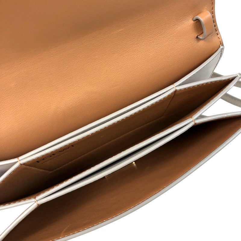 LOEWE ゴヤ アコーディオン ロエベ LOEWE ゴヤアコーディオンクラッチ クリーム ゴールド