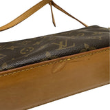 ルイ・ヴィトン LOUIS VUITTON トロッター M51240 ブラウン モノグラムキャンバス モノグラムキャンバス ユニセックス ショルダーバッグ