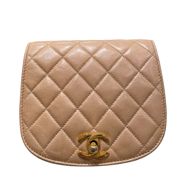 シャネル CHANEL マトラッセ ベルトバッグ　　 ベージュ/GD金具 ラム レディース ボディバッグ