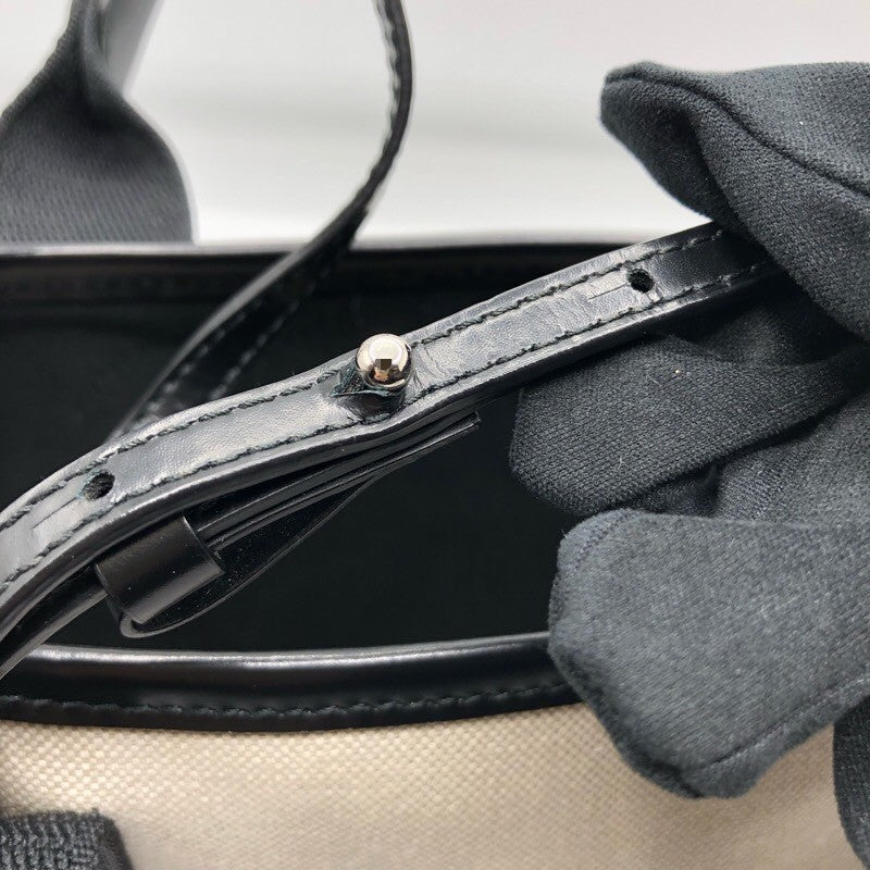 バレンシアガ BALENCIAGA ネイビーカバスXS 390346 アイボリー・ブラック キャンバス レディース ショルダーバッグ