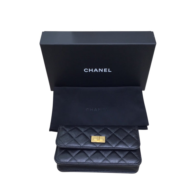 シャネル CHANEL 2.55ミニチェーンウォレット ブラック カーフ ヴィンテージカーフ レディース ショルダーバッグ
