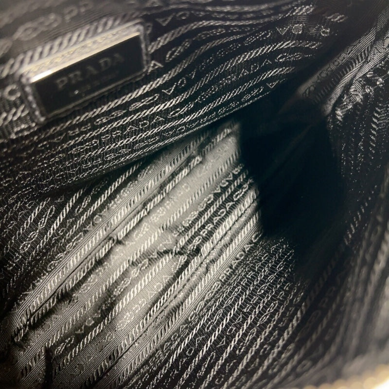 プラダ PRADA Re-Nylon サフィアーノショルダーバッグ 2VH113 ブラック　シルバー金具 ナイロン ユニセックス ショルダーバッグ
