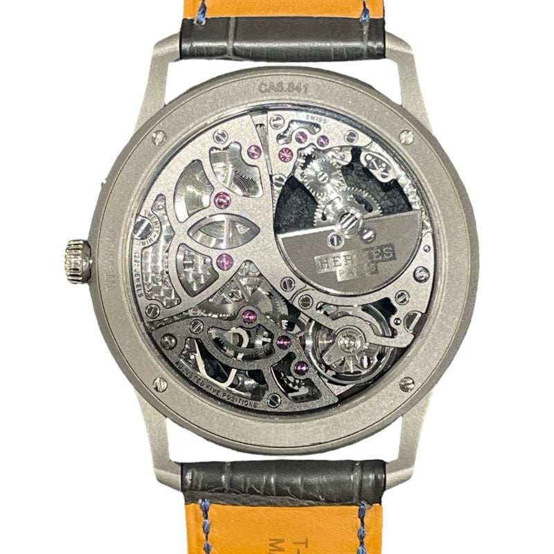 エルメス HERMES スリム ドゥ エルメス スクレット リュン W053606WW チタン/プラチナ/革 自動巻き メンズ 腕時計