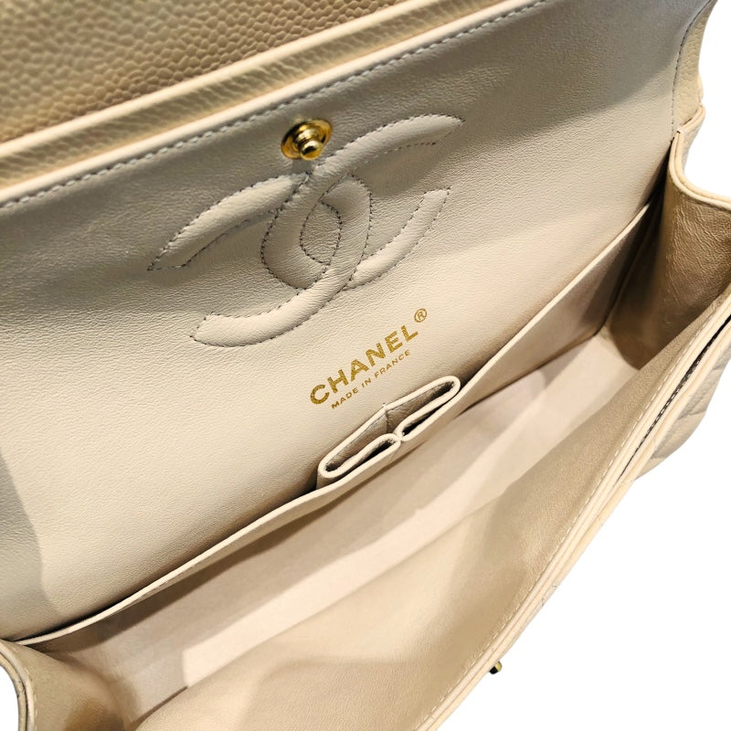 シャネル CHANEL マトラッセ25 A01112 ベージュ　ゴールド金具 キャビアスキン レディース ショルダーバッグ