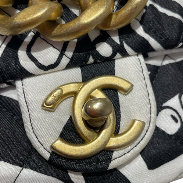 シャネル CHANEL ミニマトラッセトップハンドル ブラック・ホワイト　GD金具 ファブリック レディース ショルダーバッグ