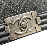 シャネル CHANEL ボーイシャネル20 A67085 ブラック　シルバー金具 スタッズ・カーフ レディース ショルダーバッグ