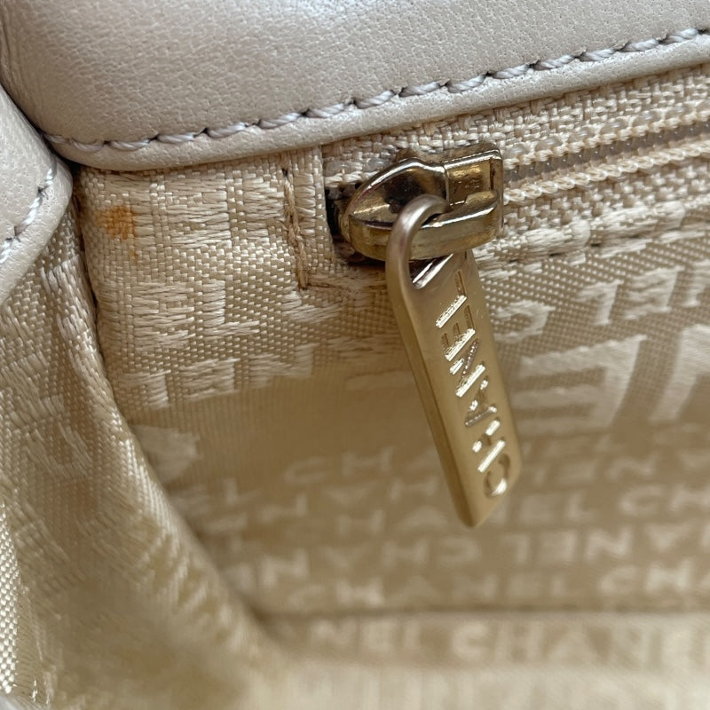 シャネル CHANEL チョコバーハンドバッグ A17370 ベージュ ラムスキン レディース ハンドバッグ