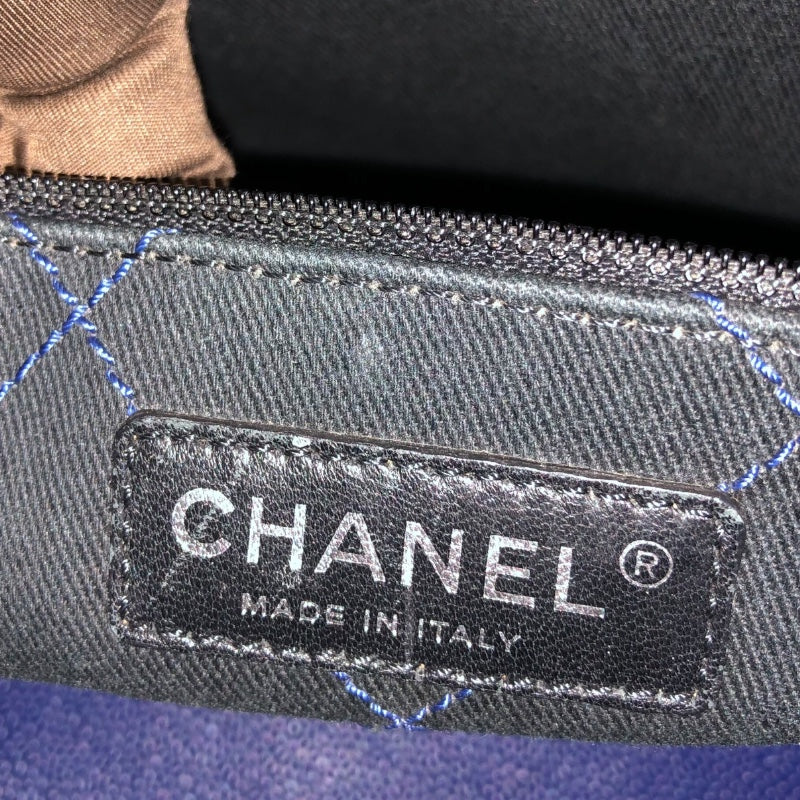シャネル CHANEL オンザロード　ワイルドステッチ トートバッグ A92211 ネイビー　SV金具 キャビアスキン ユニセックス トートバッグ
