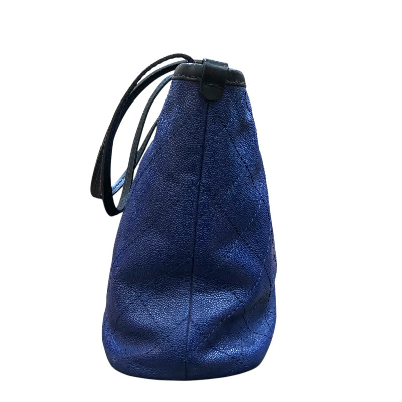 シャネル CHANEL オンザロード　ワイルドステッチ トートバッグ A92211 ネイビー　SV金具 キャビアスキン ユニセックス トートバッグ