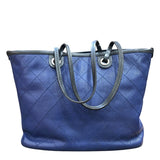 シャネル CHANEL オンザロード　ワイルドステッチ トートバッグ A92211 ネイビー　SV金具 キャビアスキン ユニセックス トートバッグ