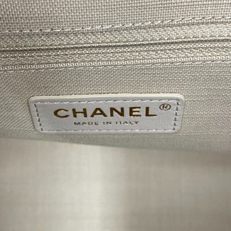 シャネル CHANEL ドーヴィル ショッピングバッグ AS3351 クリーム シルバー金具 ミックスファイバー レディース ショルダーバッグ