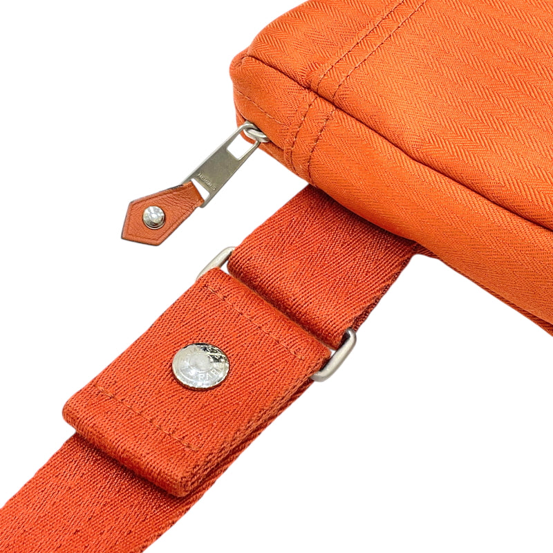 エルメス HERMES アカプルコ ポシェット サンチュール オレンジ シルバー金具 トワルシェブロン/レザー ユニセックス ボディバッグ