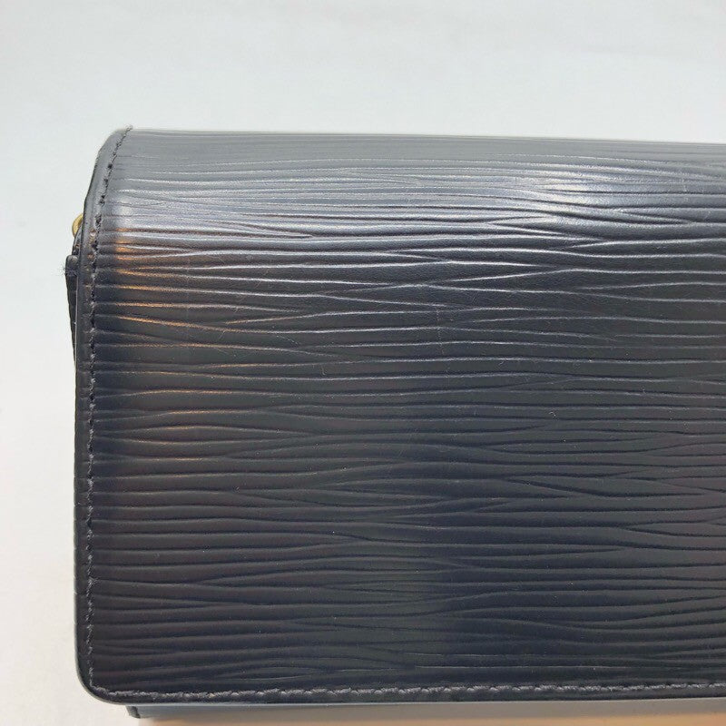 ルイ・ヴィトン LOUIS VUITTON ポルト モネ・ビエ トレゾール M63502 エピ ユニセックス 二つ折り財布