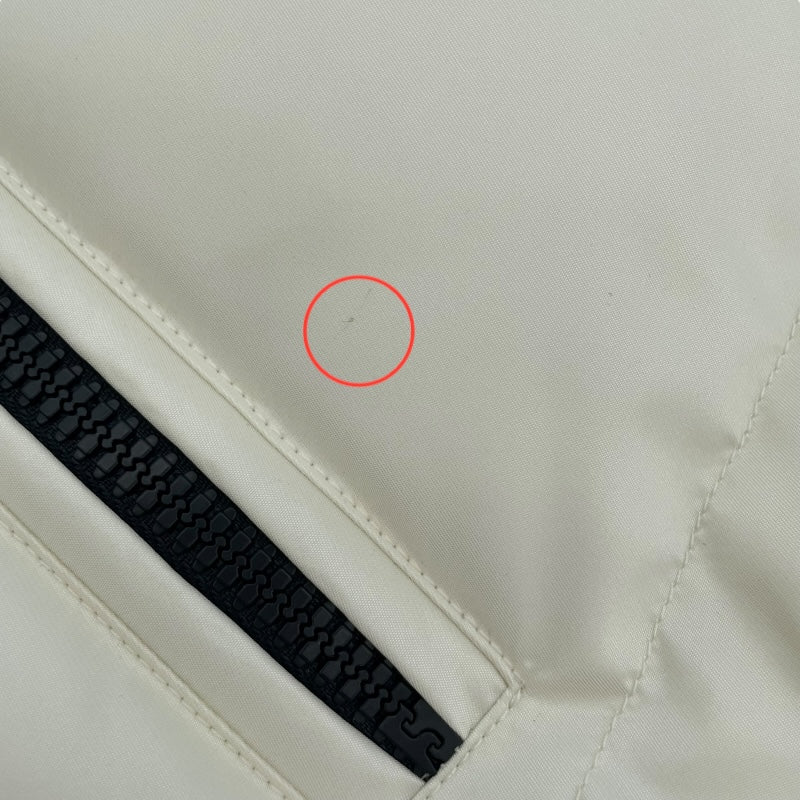 クリスチャン・ディオール Christian Dior DiorAlps ダウンベスト 147C32A2980 ホワイト ポリエステル レディース ダウンベスト
